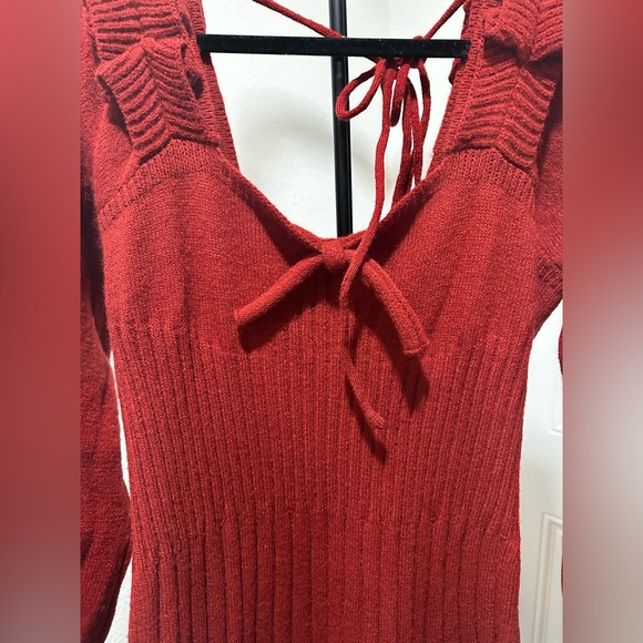 CIDER RED DRESS - Picture 3 of 3